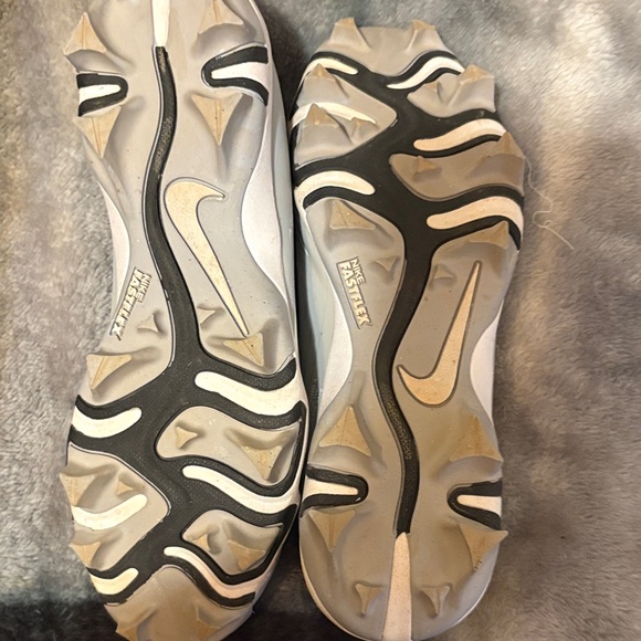 Nike Hyper-diamond Cleats for softball. - Picture 9 of 9